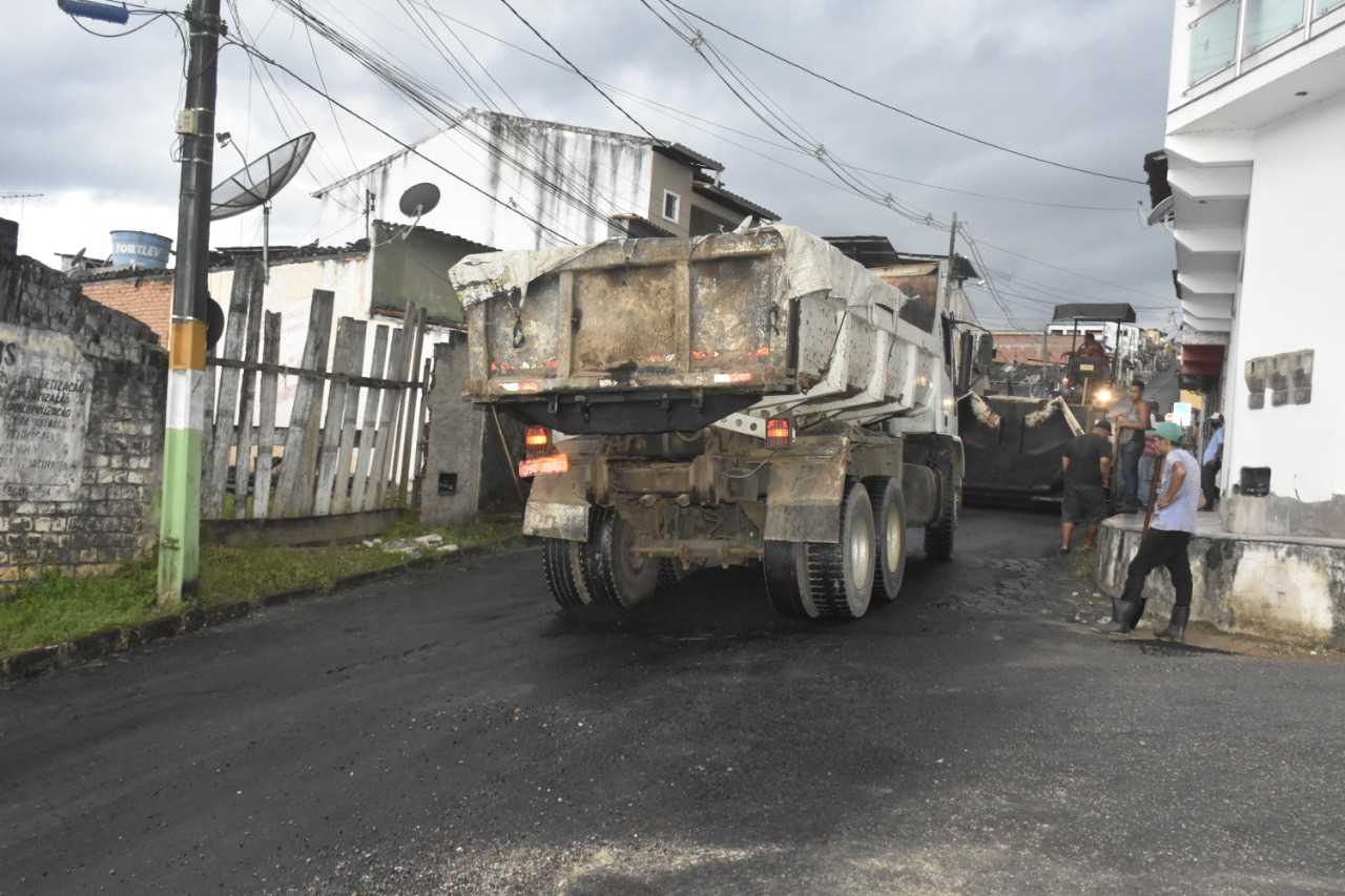 Camacã: O Asfalto na Cidade Alta em fase de conclusão